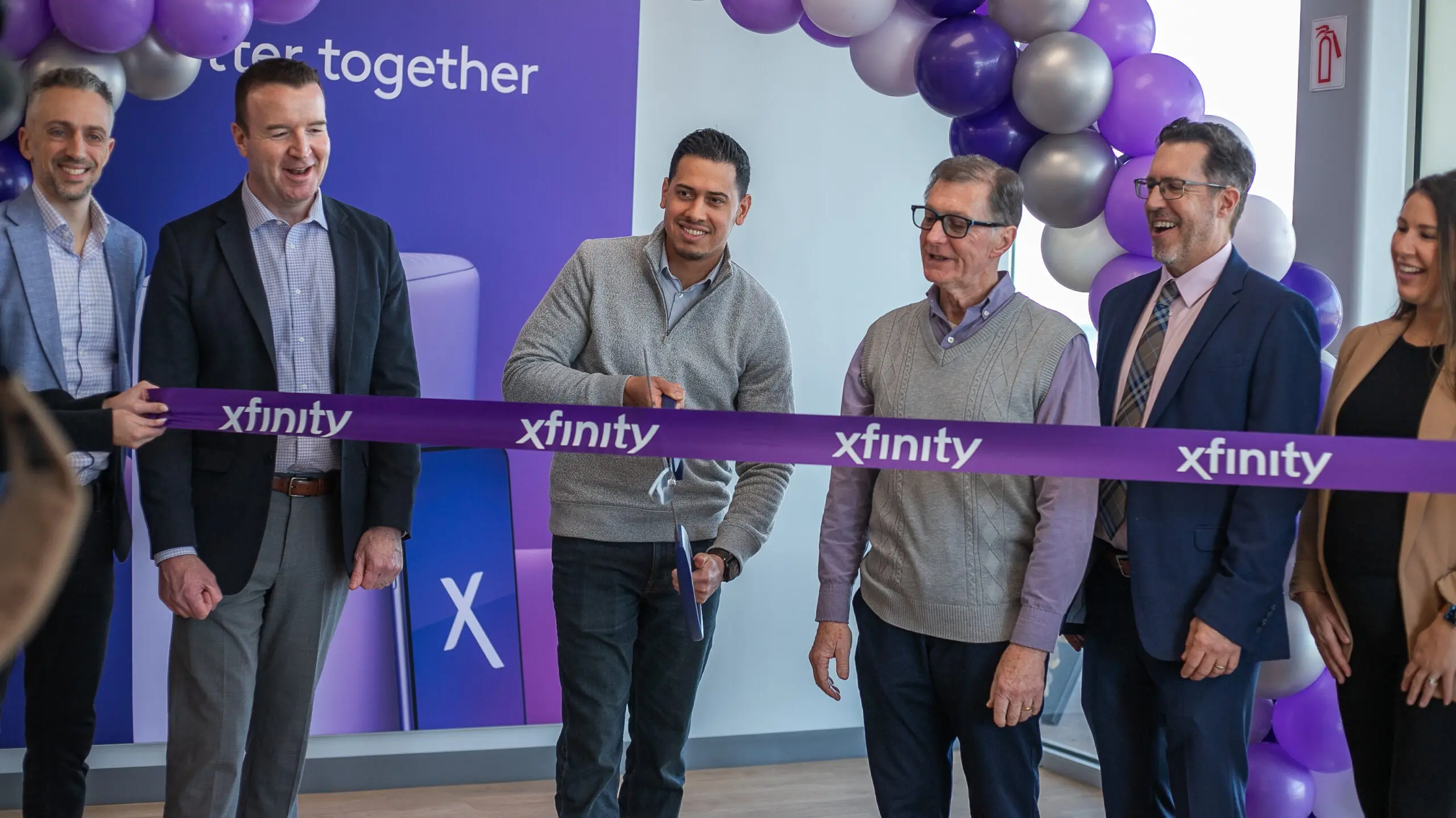 Xfinity Store Ribbon Cutting