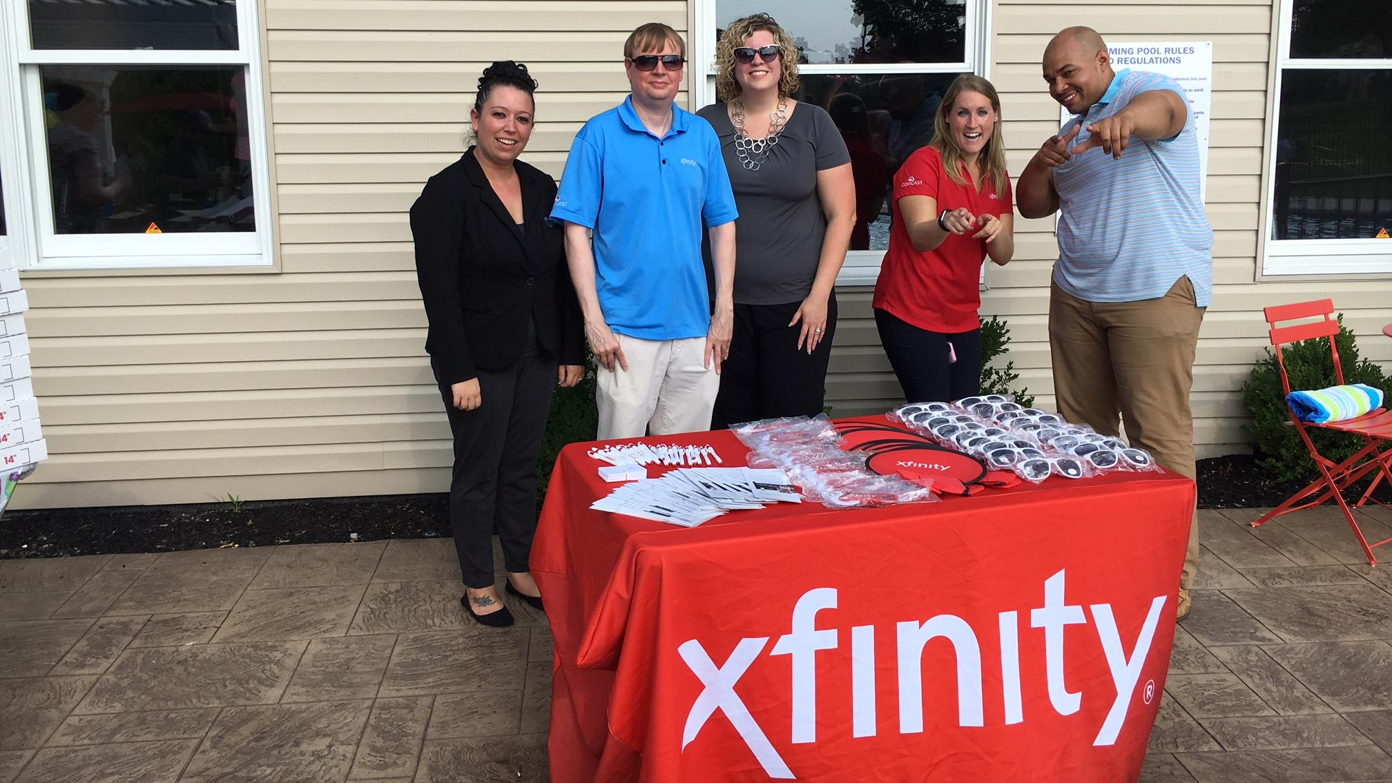 xfinity table with others