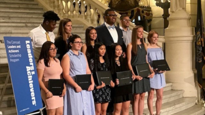 students standing on the steps of the Pennsylvania capitol